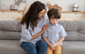 Help for De-Escalating Challenging Behaviours